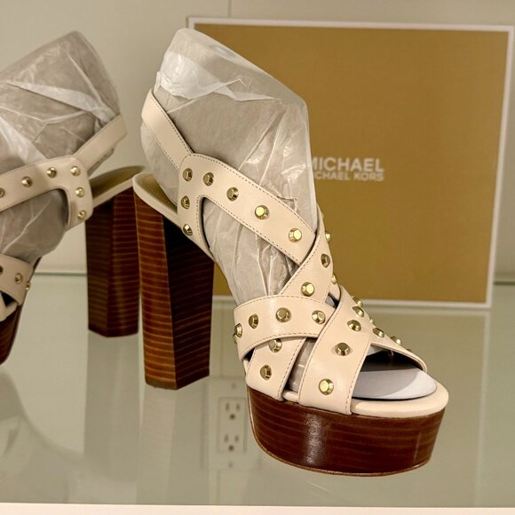Michael Kors Platform Sandal Cream - Picture 1 of 5